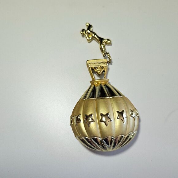 AJC gold tone hot air balloon brooch - Picture 7 of 10
